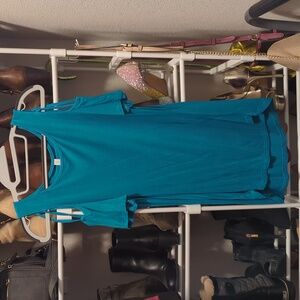 Teal cold shoulder women's top, size S